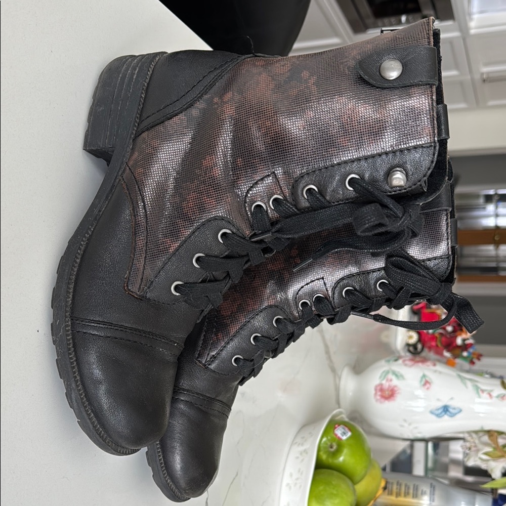 Rockport Black and Brown Ankle Boots